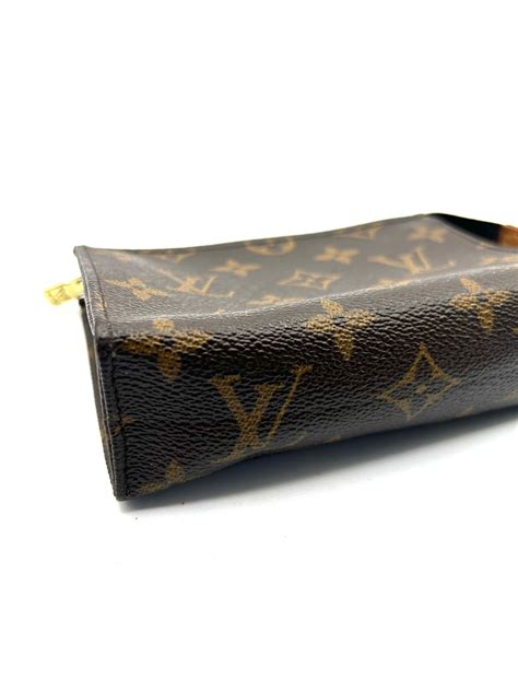 pochette toilette louis vuitton 19|louis vuitton monogram.